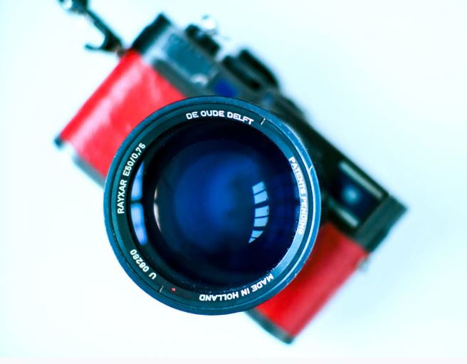 Объектив с фокусным расстоянием 50 мм и максимальной диафрагмой F/0,75 можно будет установить на камеры с креплением Leica M, Sony Alpha Nex, Fuji X, Canon EF-M, Leica T и Leica SL, Samsung NX и Micro Four Thirds
