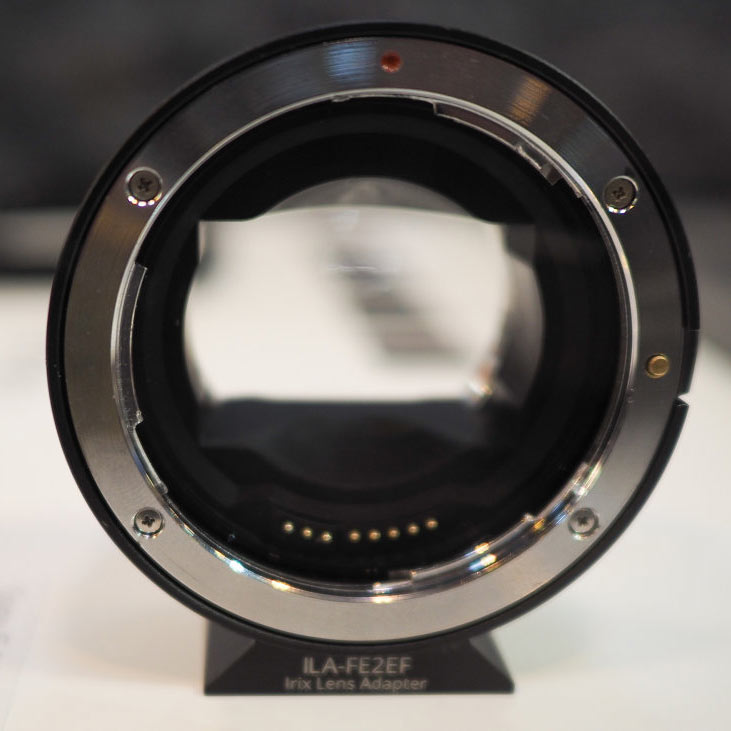 Irix готовит к выпуску переходник для установки объективов с креплением Canon EF на камеры с креплением Sony E