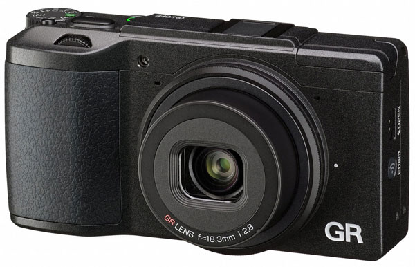 Продажи камеры Ricoh GR II начнутся в июле по цене $799