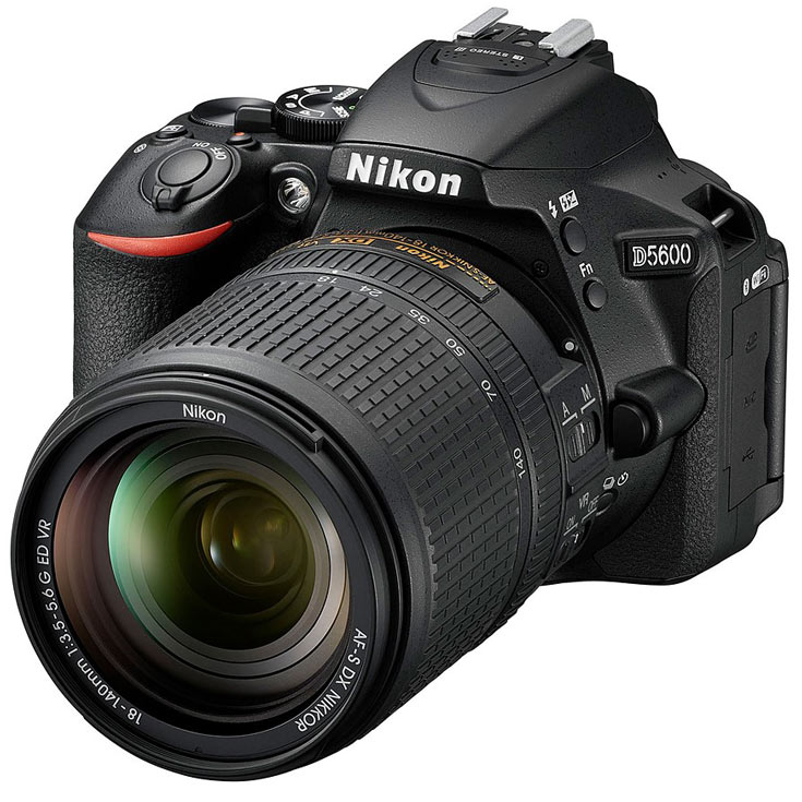 Камера Nikon D5600 поддерживает SnapBridge